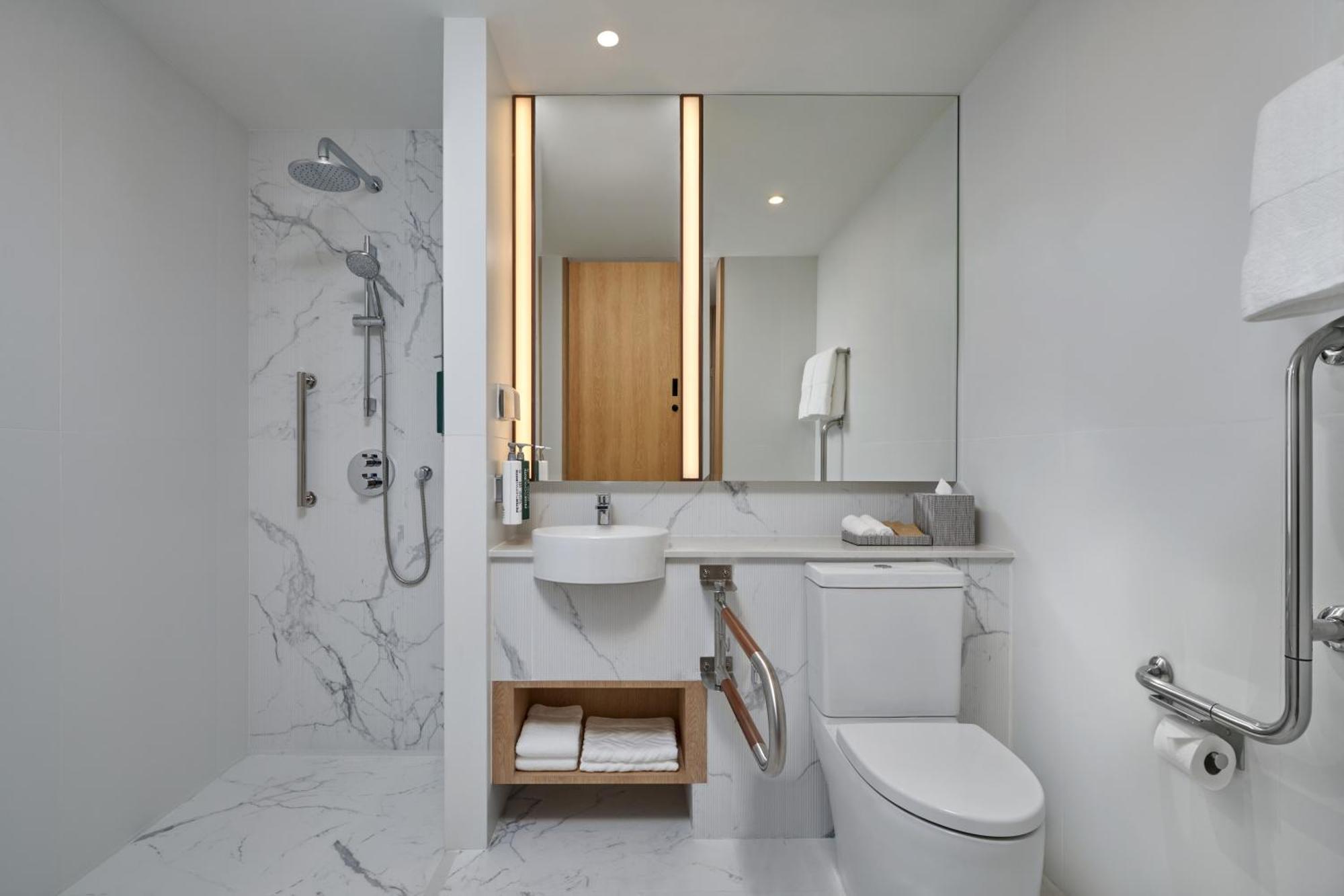 Hilton Garden Inn Bangkok Riverside 외부 사진
